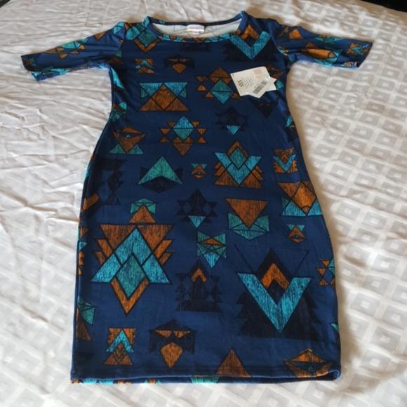 LuLaRoe Dresses & Skirts - LulaRoe Adorable Dress